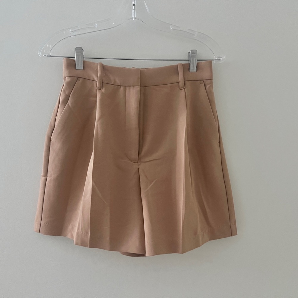 NWT Abercrombie & Fitch Sloane Tailored Short in Brown Khaki Tan